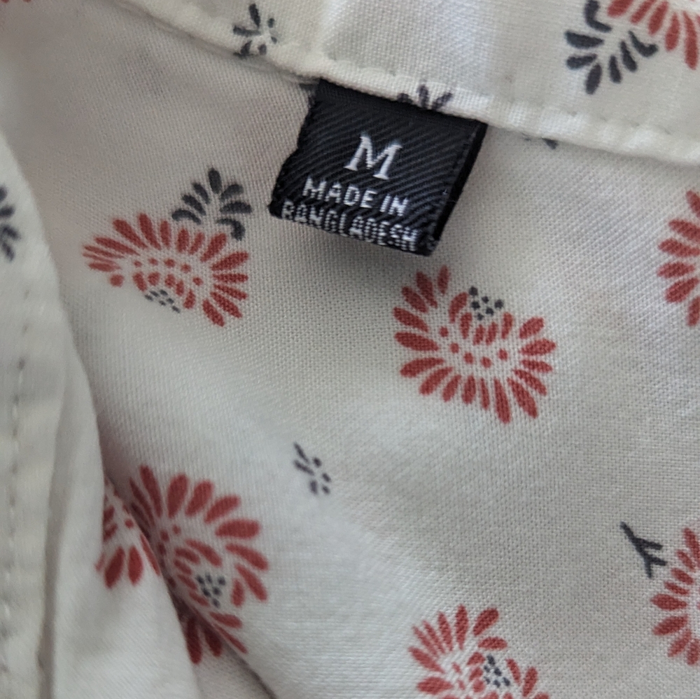 JACHS Girlfriend New York Size Medium, Button down shirt - Picture 5 of 8